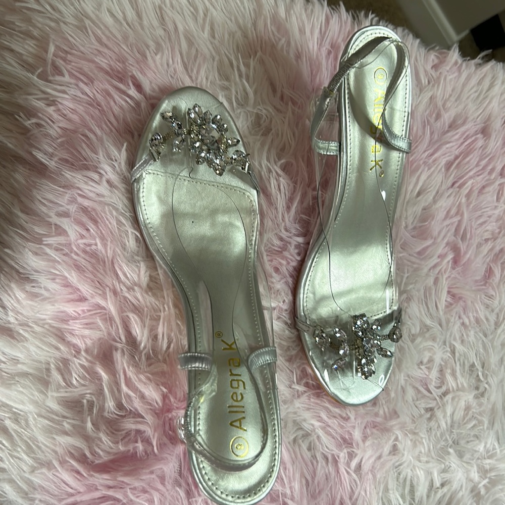Pretty silver heels